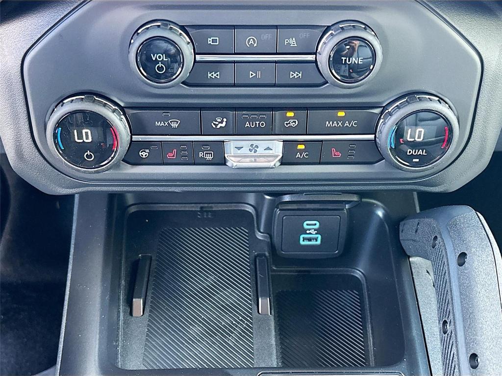 new 2025 Ford Bronco car, priced at $60,845