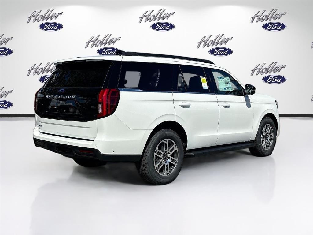 new 2025 Ford Expedition car, priced at $66,500