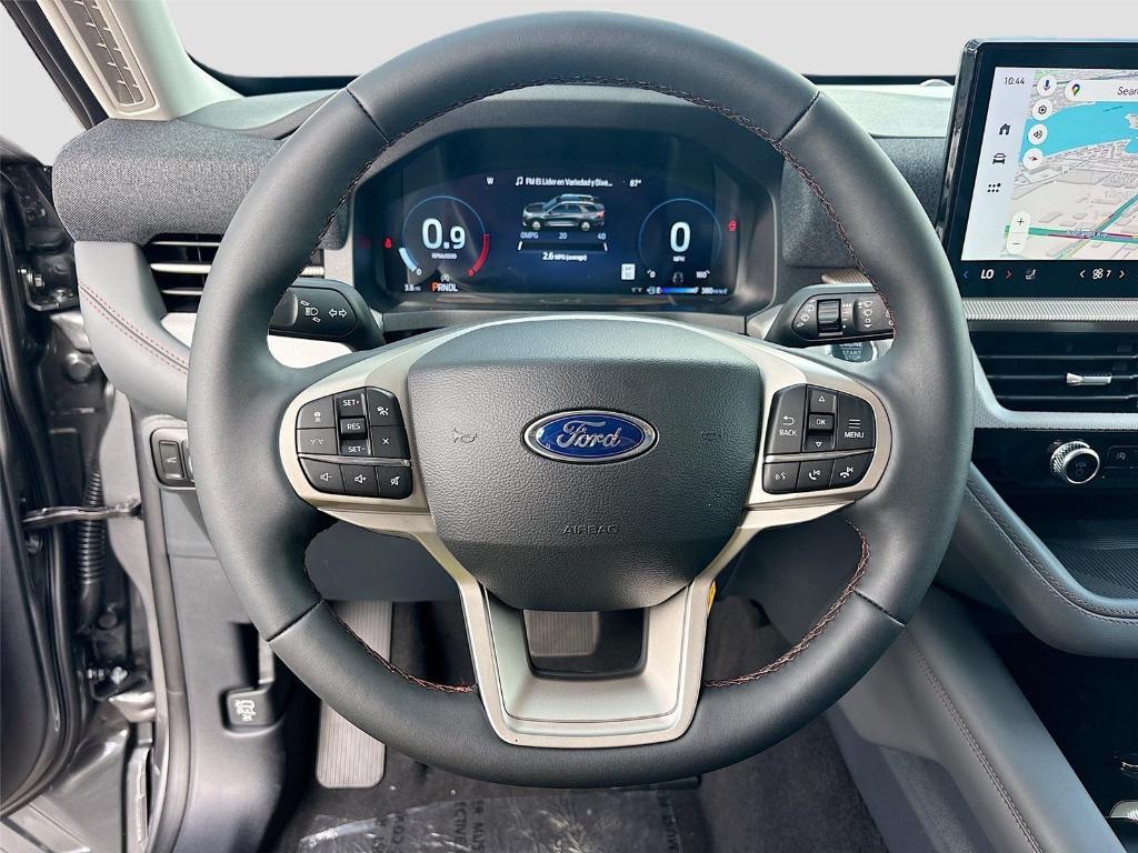new 2025 Ford Explorer car, priced at $39,323