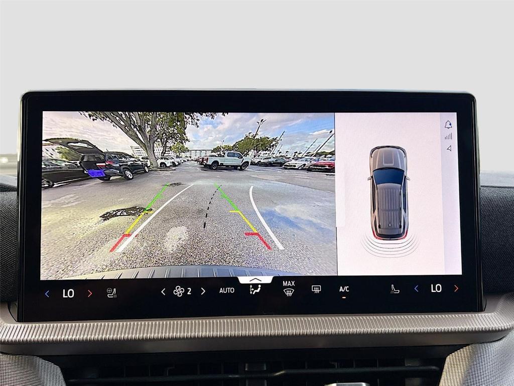 new 2025 Ford Explorer car, priced at $39,788