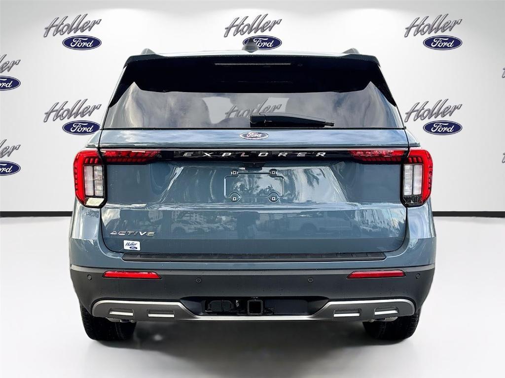 new 2025 Ford Explorer car, priced at $39,788