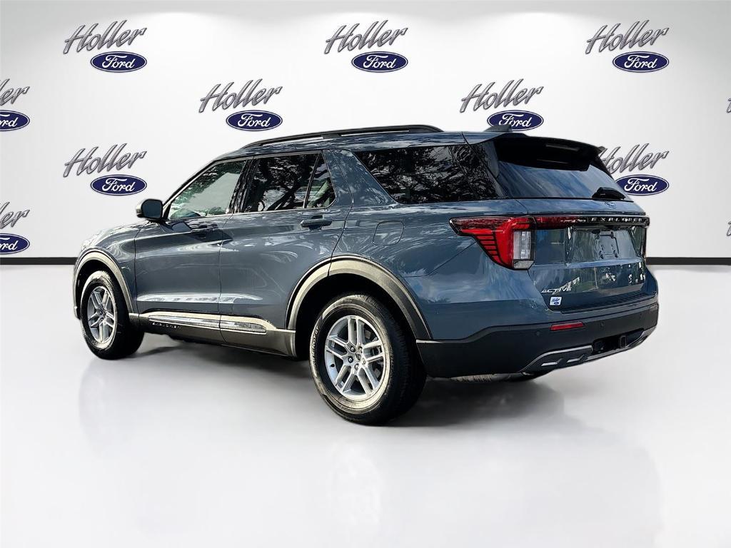 new 2025 Ford Explorer car, priced at $39,788