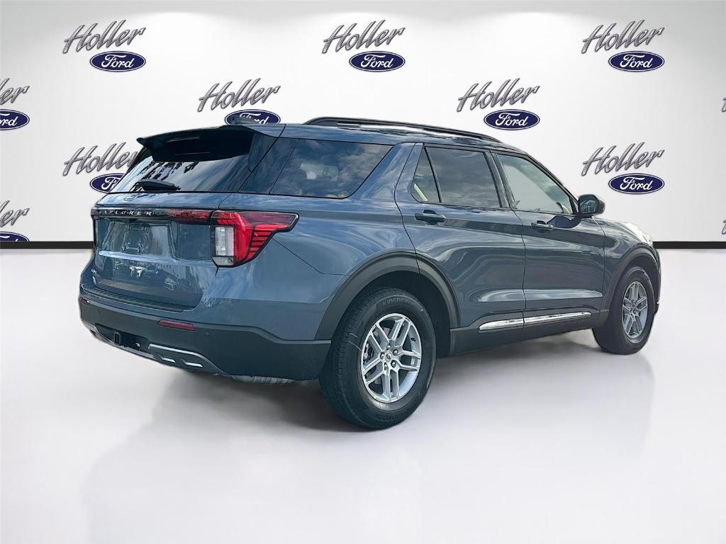 new 2025 Ford Explorer car, priced at $39,788