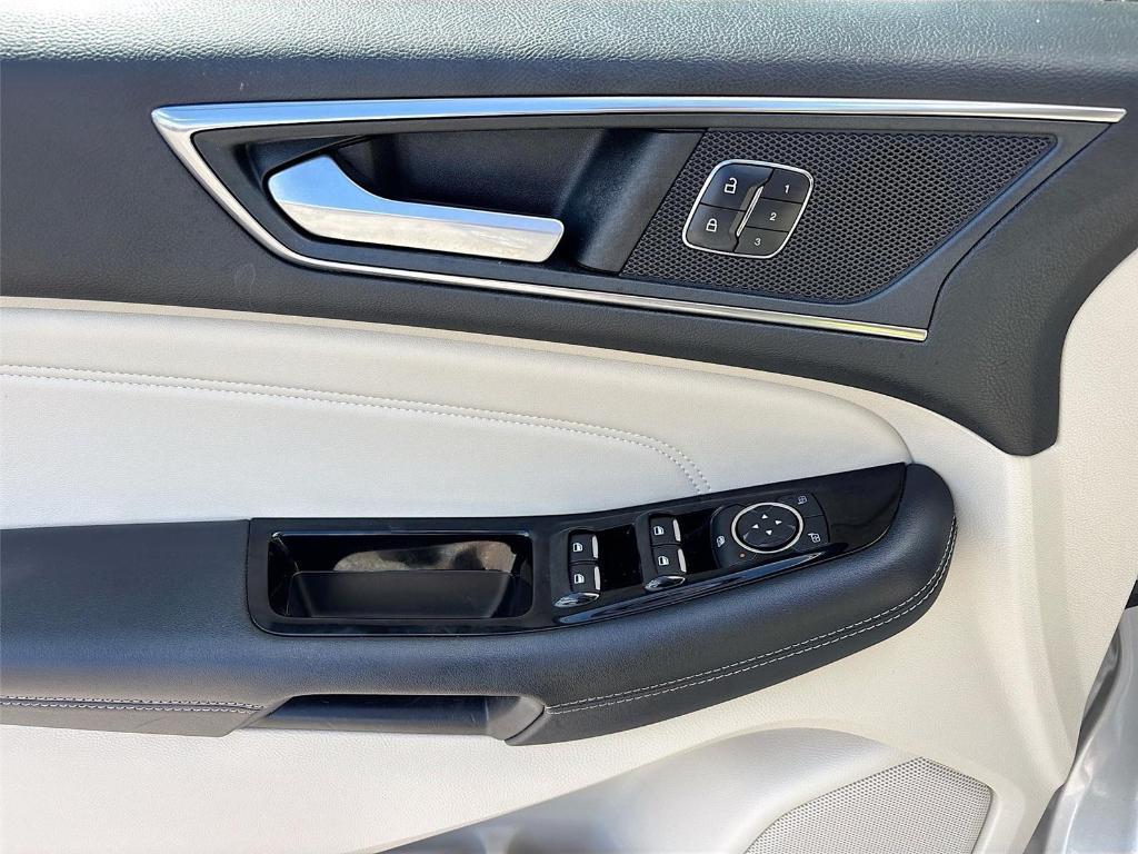 used 2018 Ford Edge car, priced at $16,995