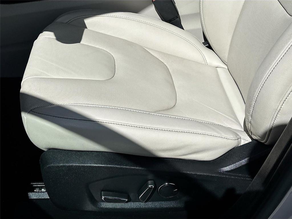 used 2018 Ford Edge car, priced at $16,995