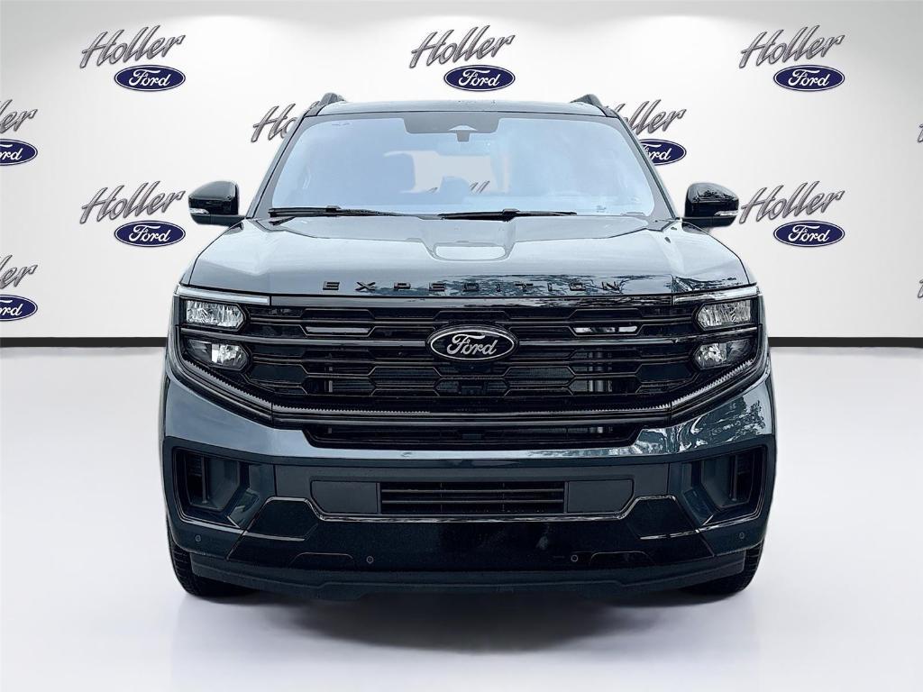 new 2025 Ford Expedition car, priced at $78,659