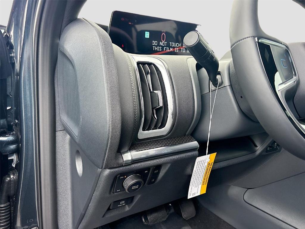 new 2025 Ford Expedition car, priced at $78,659