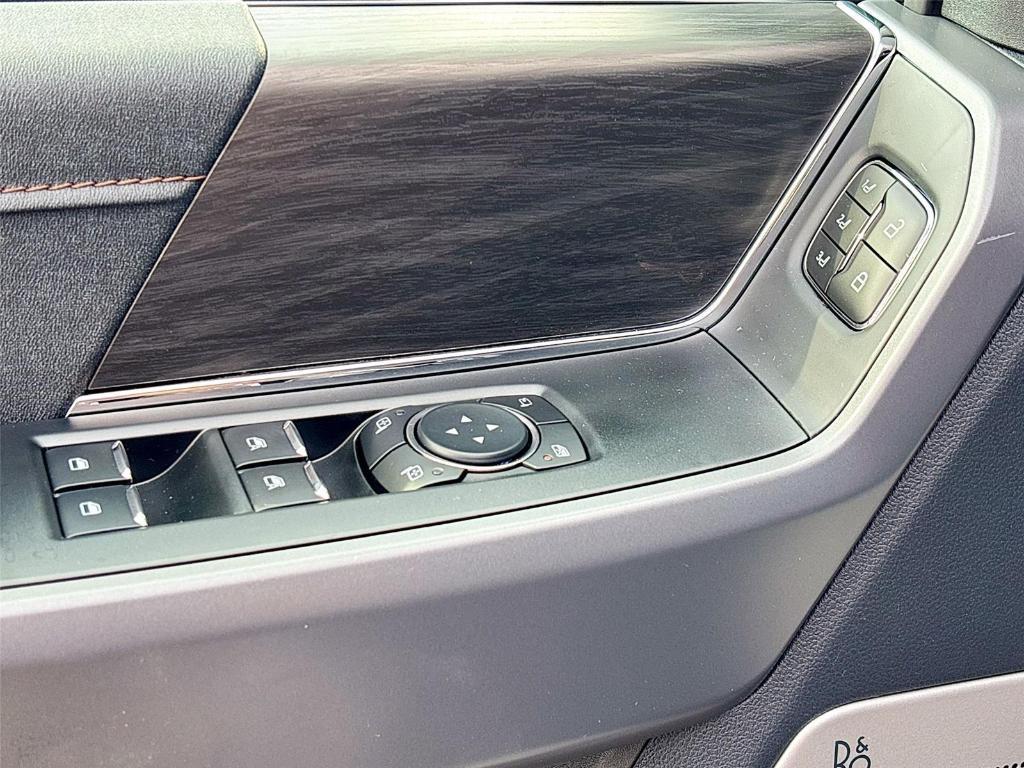 new 2025 Ford F-150 car, priced at $63,557