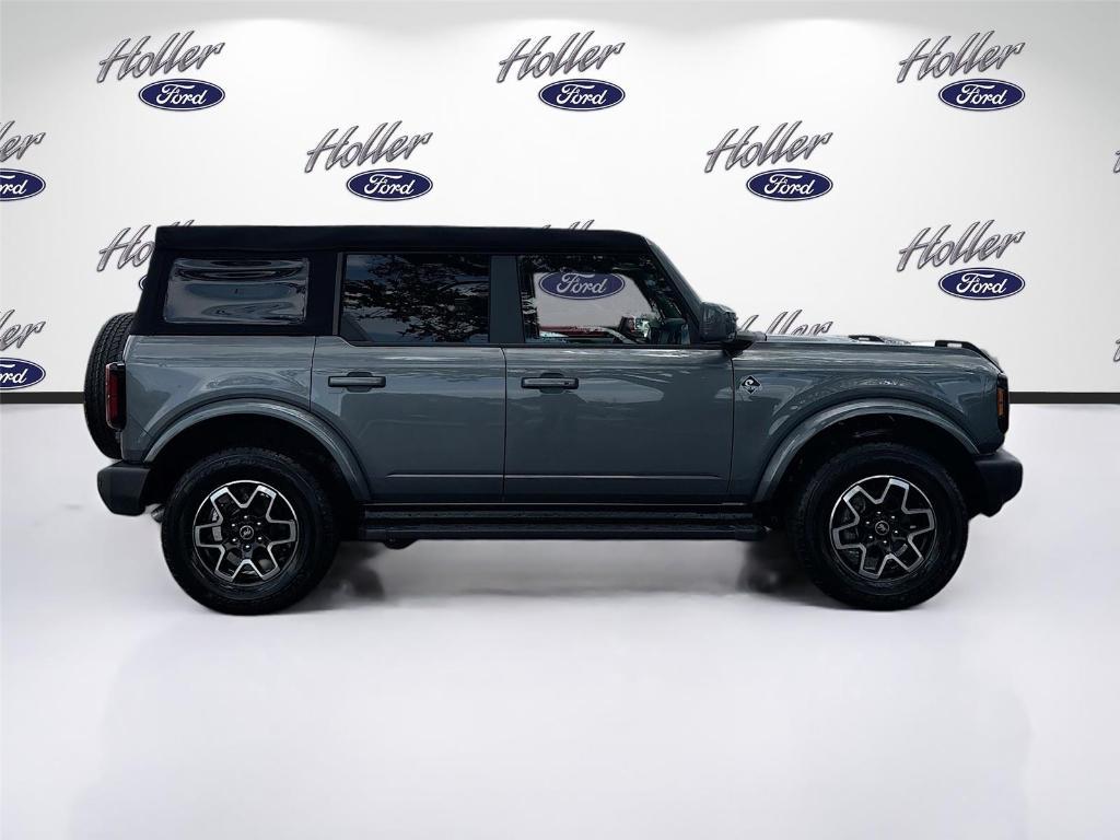 used 2024 Ford Bronco car, priced at $43,997
