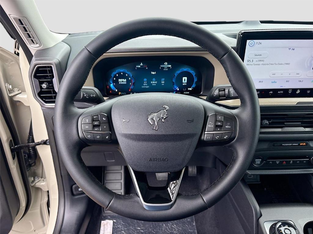 new 2025 Ford Bronco Sport car, priced at $30,615
