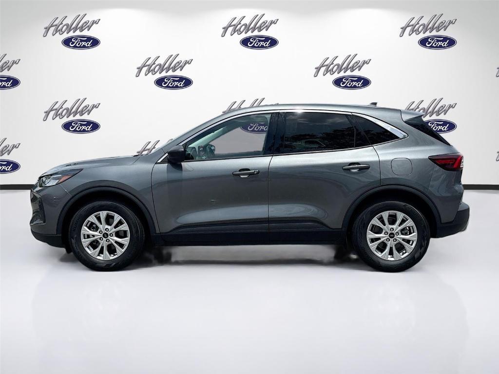 used 2024 Ford Escape car, priced at $17,995