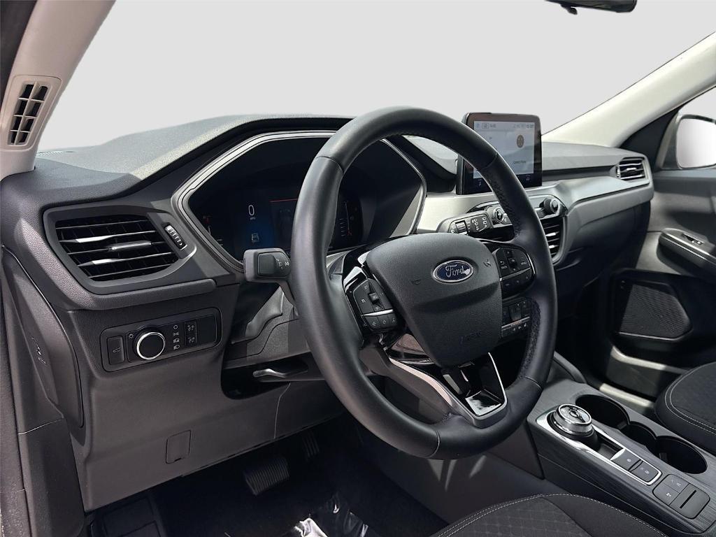 used 2024 Ford Escape car, priced at $17,995