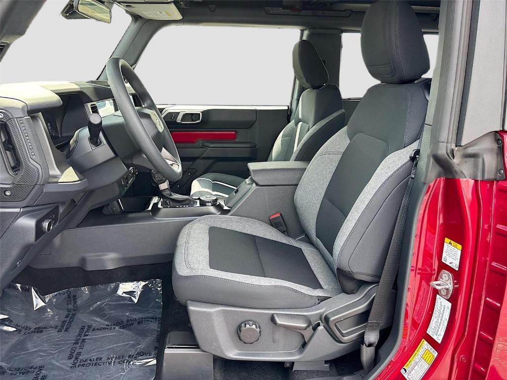 new 2025 Ford Bronco car, priced at $38,270