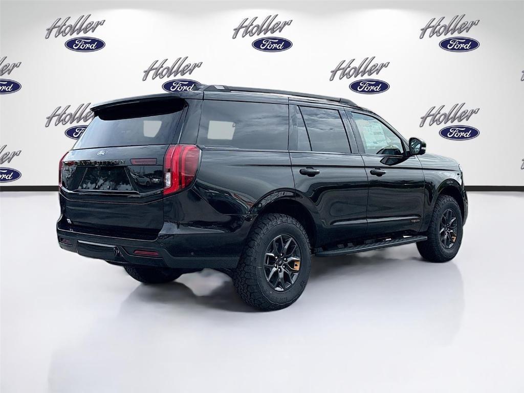 new 2025 Ford Expedition car, priced at $79,930
