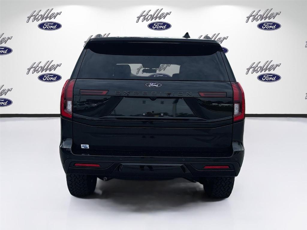 new 2025 Ford Expedition car, priced at $79,930