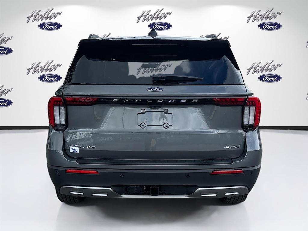new 2025 Ford Explorer car, priced at $44,147