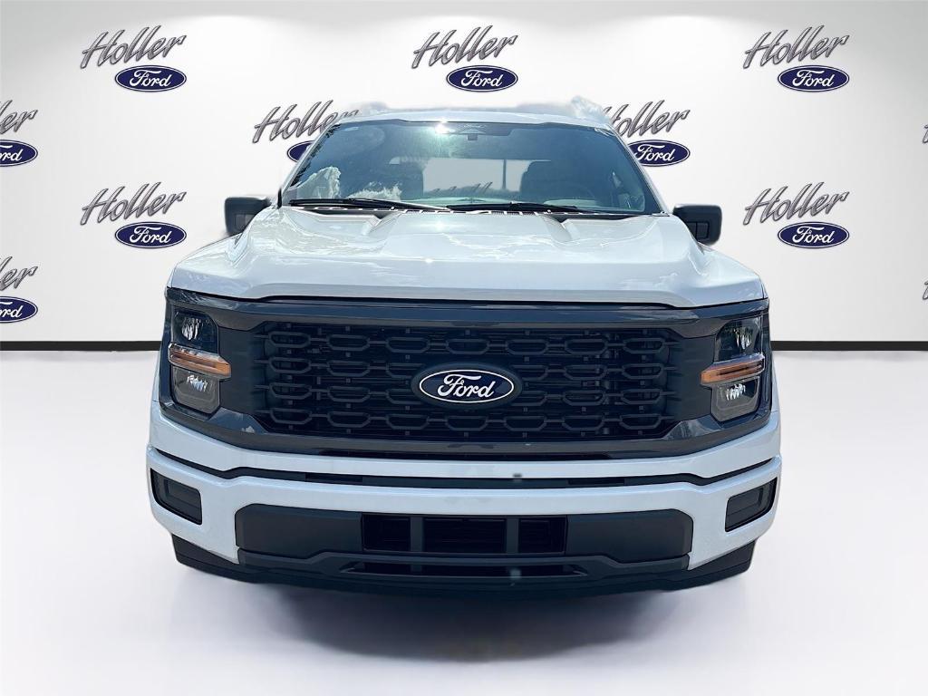 new 2025 Ford F-150 car, priced at $40,015