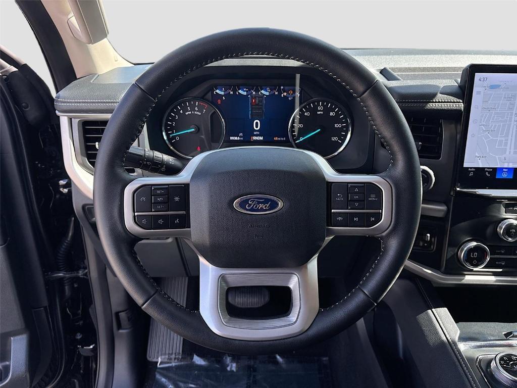 used 2024 Ford Expedition car, priced at $47,595