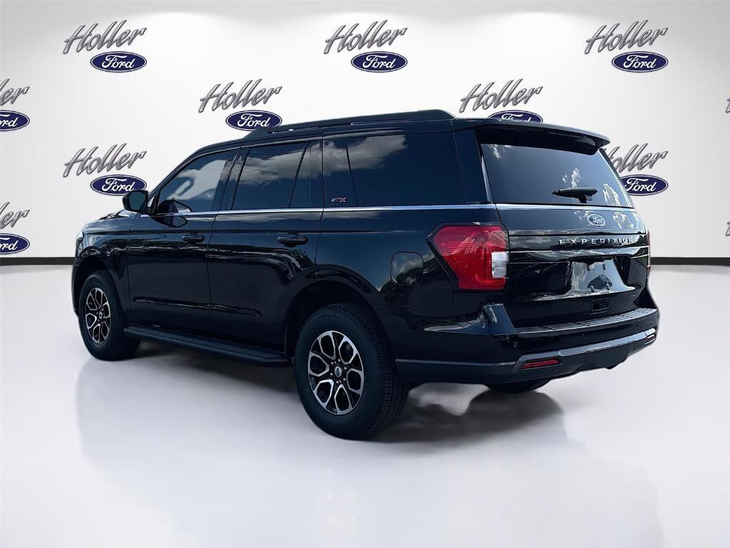 used 2024 Ford Expedition car, priced at $47,595
