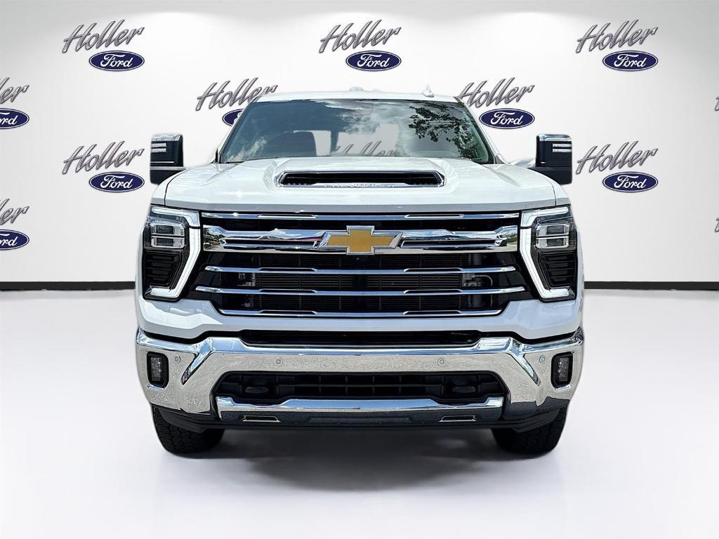 used 2024 Chevrolet Silverado 2500 car, priced at $52,595