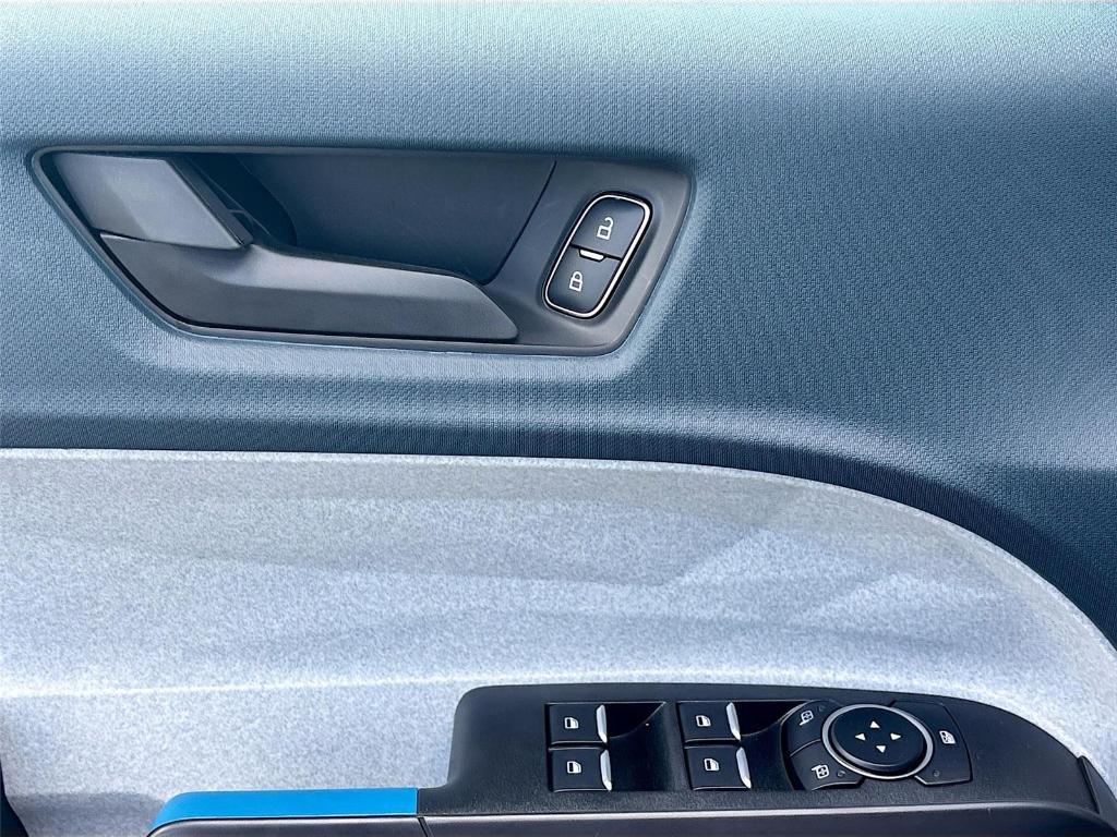 new 2025 Ford Maverick car, priced at $30,524