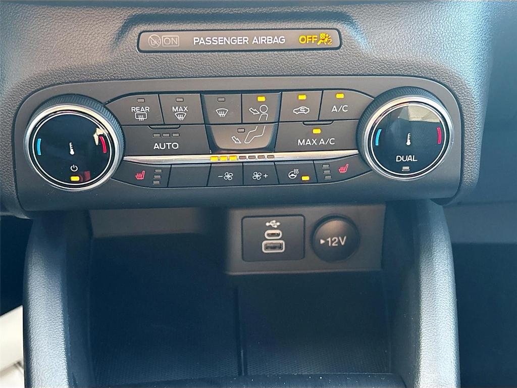 new 2025 Ford Escape car, priced at $29,940