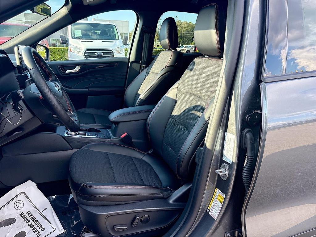 new 2025 Ford Escape car, priced at $29,940