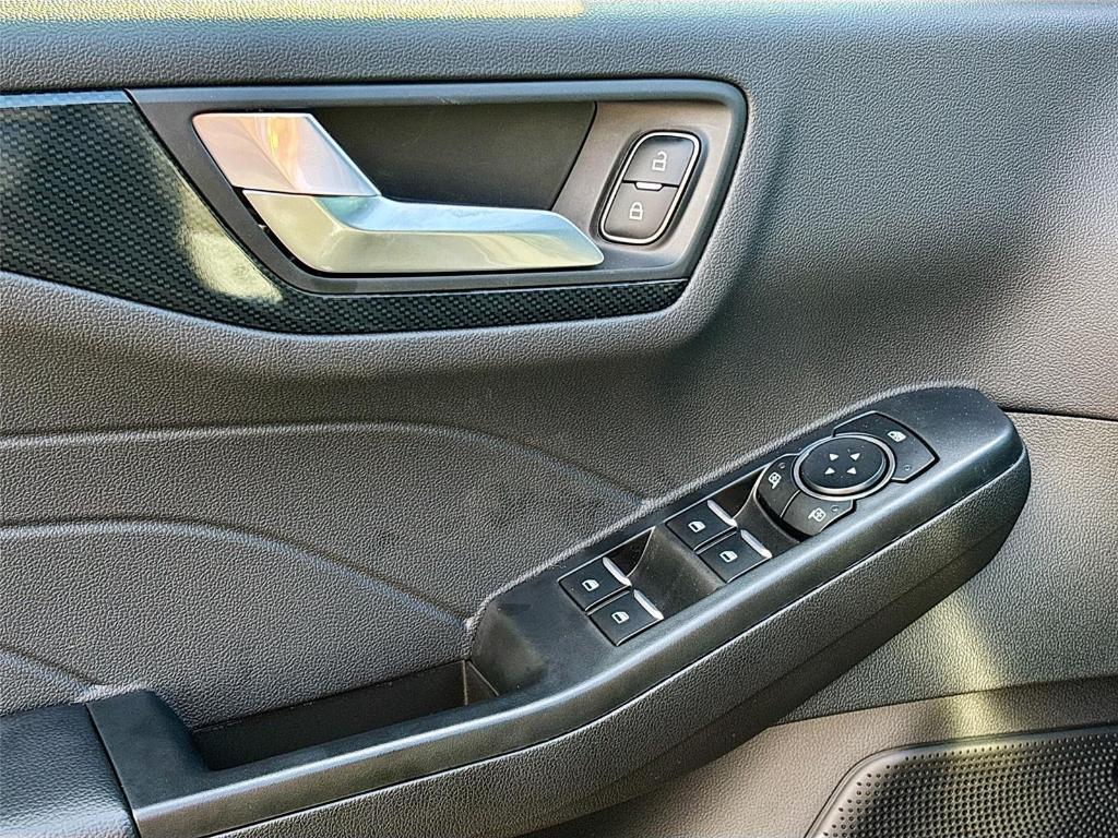 new 2025 Ford Escape car, priced at $29,940