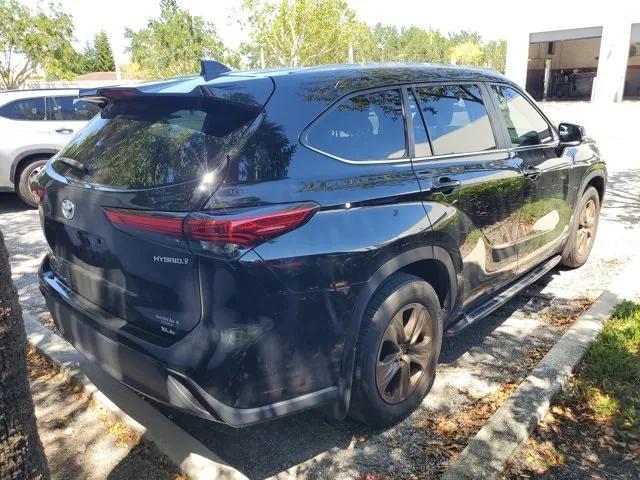 used 2023 Toyota Highlander Hybrid car, priced at $42,095