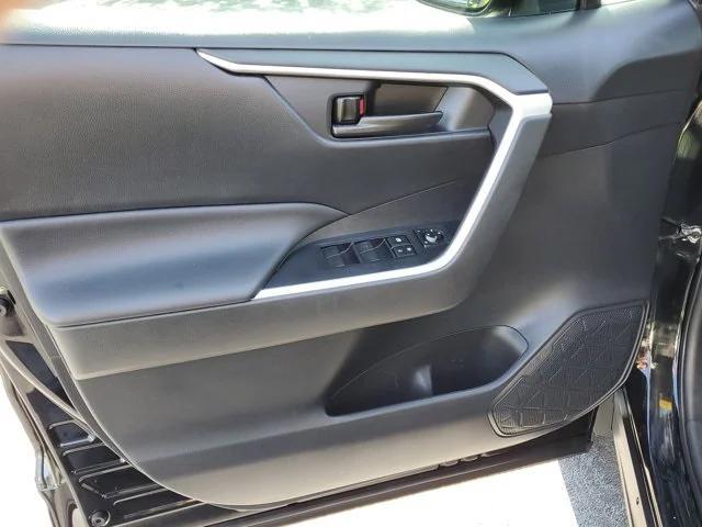 used 2020 Toyota RAV4 car, priced at $18,395