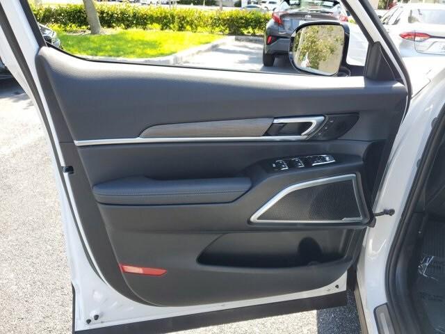 used 2023 Kia Telluride car, priced at $38,895