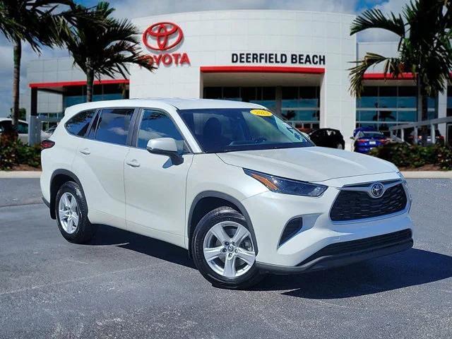 used 2023 Toyota Highlander car, priced at $33,345