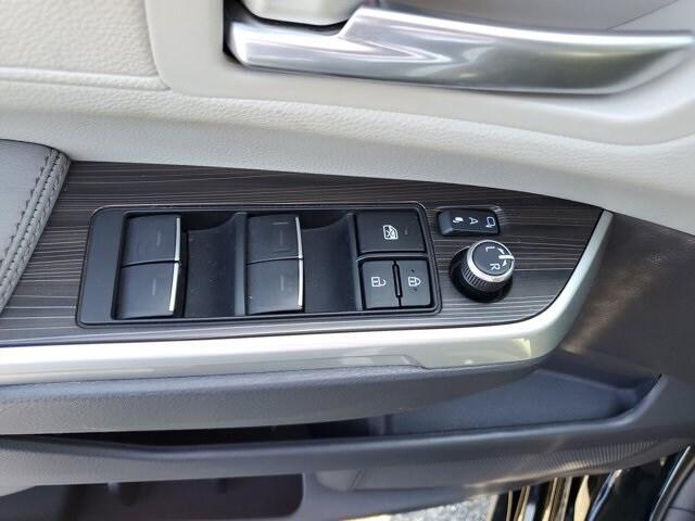 used 2023 Toyota Sienna car, priced at $46,295