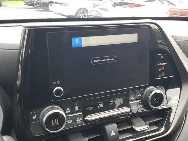 used 2023 Toyota Highlander car, priced at $38,495