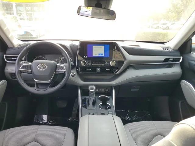 used 2024 Toyota Highlander car, priced at $38,195