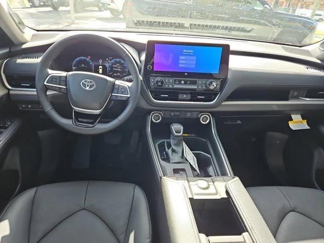 new 2025 Toyota Grand Highlander car, priced at $55,775