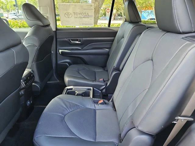 new 2025 Toyota Grand Highlander car, priced at $55,775
