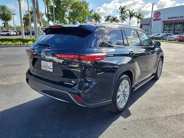 used 2021 Toyota Highlander Hybrid car, priced at $29,545