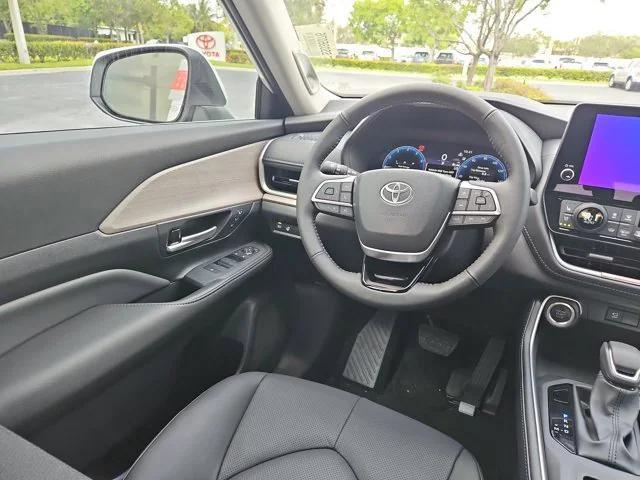 new 2025 Toyota Grand Highlander car, priced at $51,028