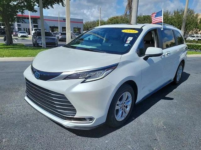 used 2023 Toyota Sienna car, priced at $47,295