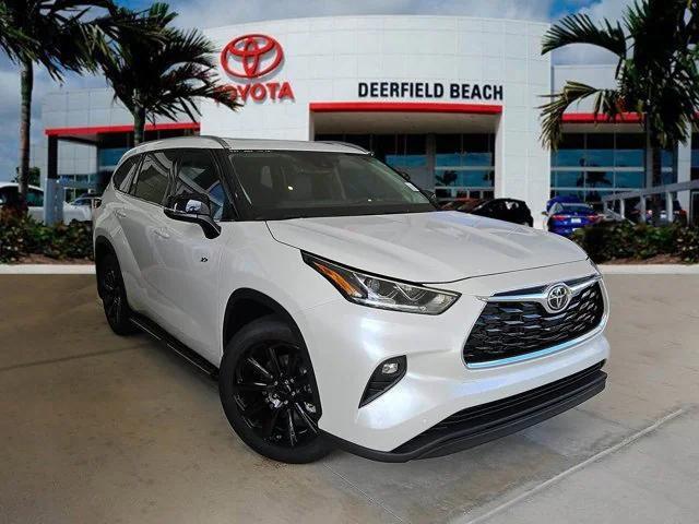 new 2025 Toyota Highlander car, priced at $51,811
