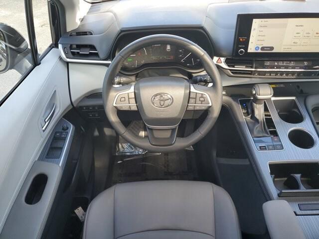 used 2025 Toyota Sienna car, priced at $41,895