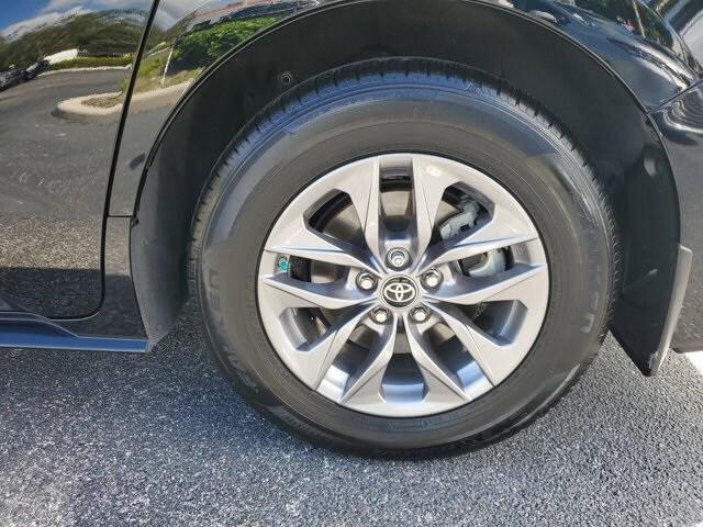 used 2025 Toyota Sienna car, priced at $41,895