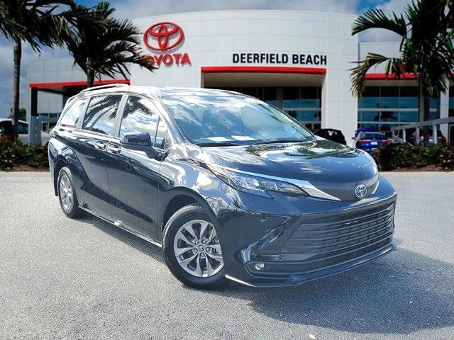 used 2025 Toyota Sienna car, priced at $41,895