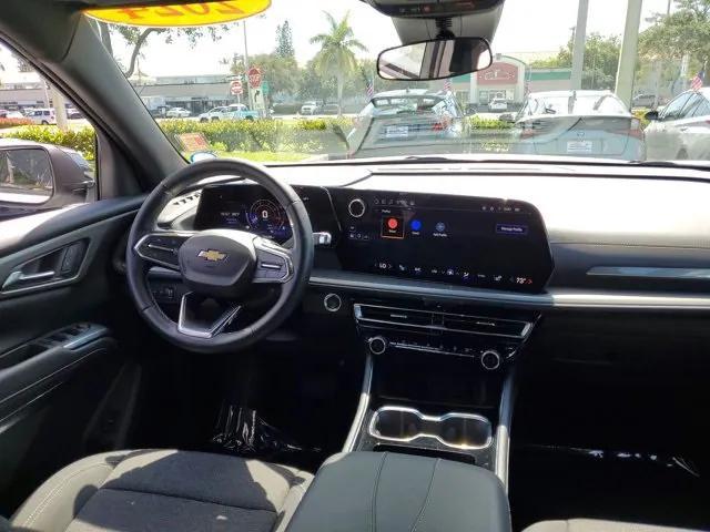 used 2024 Chevrolet Traverse car, priced at $39,295