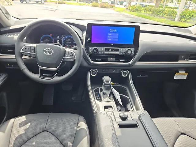 new 2025 Toyota Grand Highlander car, priced at $57,587