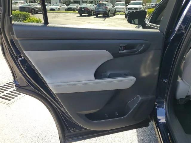 used 2024 Toyota Highlander car, priced at $38,795