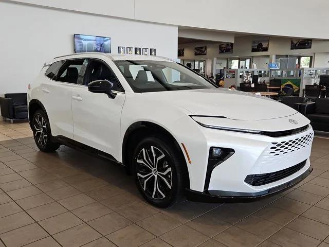 new 2025 Toyota Crown Signia car, priced at $44,137