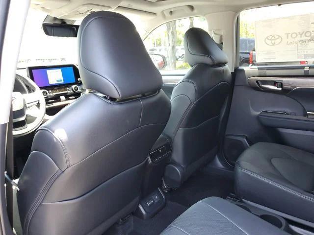 new 2025 Toyota Highlander car, priced at $50,616