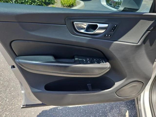 used 2023 Volvo XC60 Recharge Plug-In Hybrid car, priced at $33,895